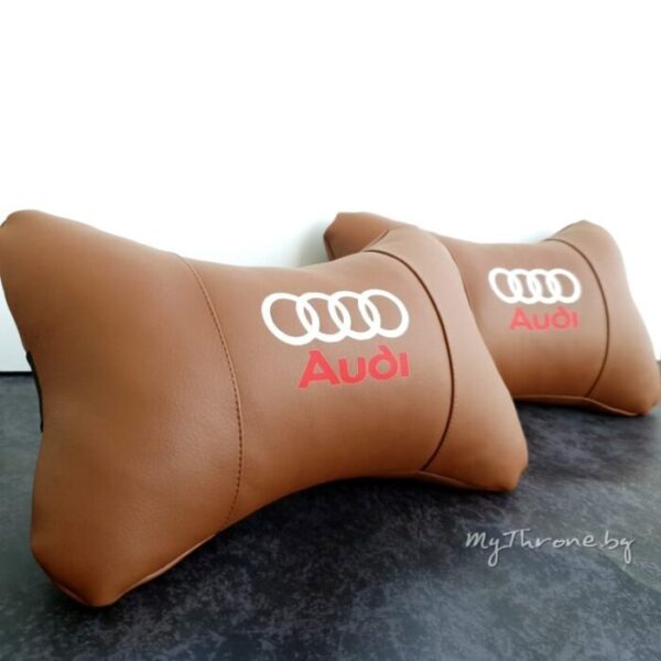 Audi® лого + надпис - Възглавничка за комфорт и правилна стойка + цветове