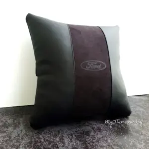 Квадратна възглавничка за кръст с твой надпис/емблема