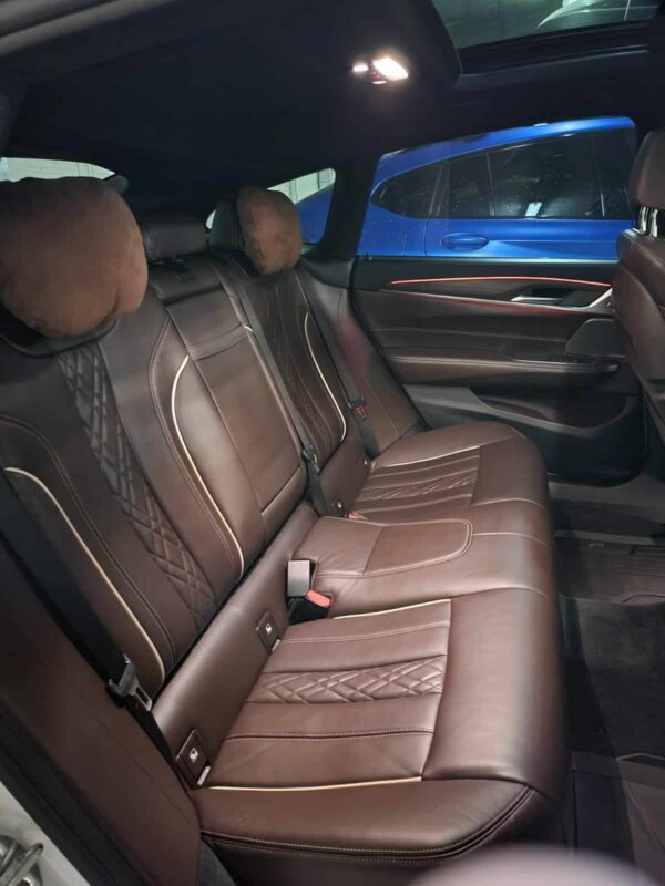 Premium Възглавничка от Алкантара + цветове