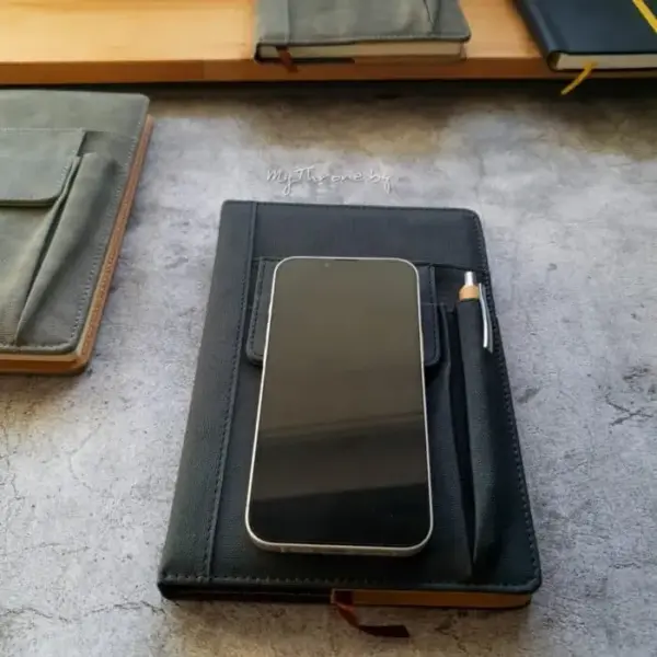 Персонализиран Тефтер-Органайзер с джоб за телефон